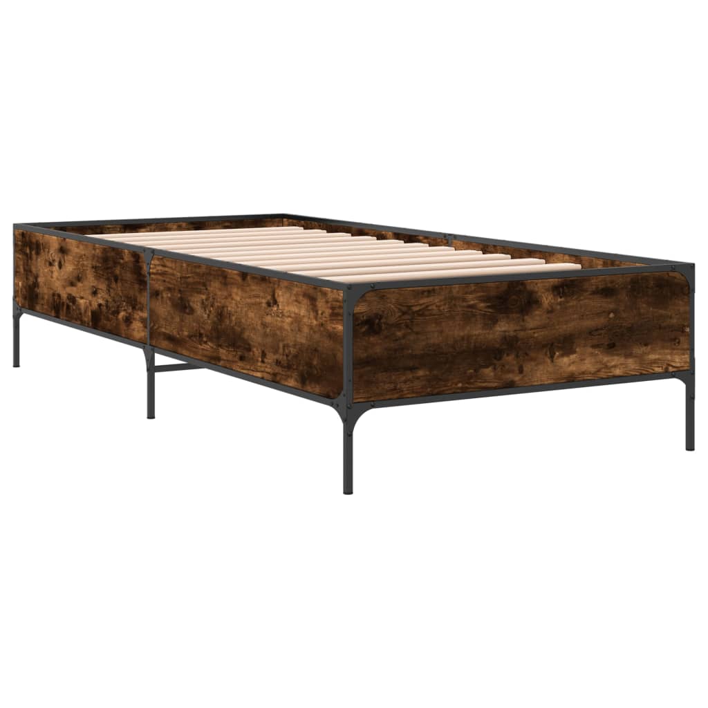 Sengeramme røkt eik 90x190 cm konstruert tre og metall