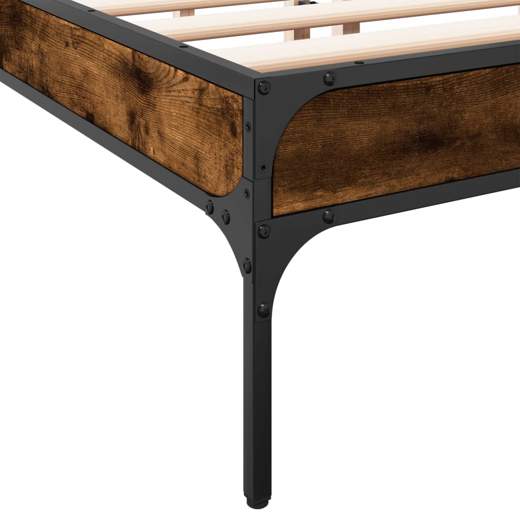 Sengeramme røkt eik 150x200 cm konstruert tre og metall