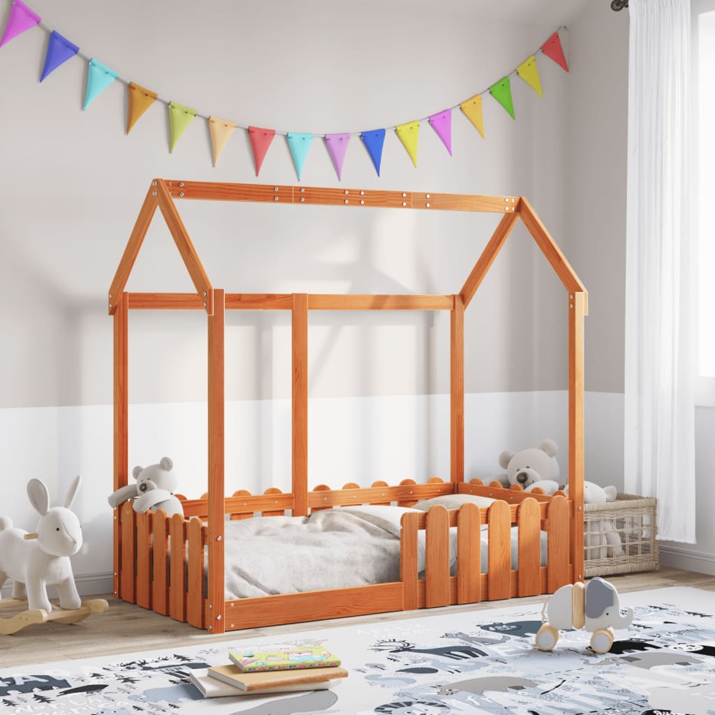 Barneseng med tak voksbrun 70x140 cm heltre furu