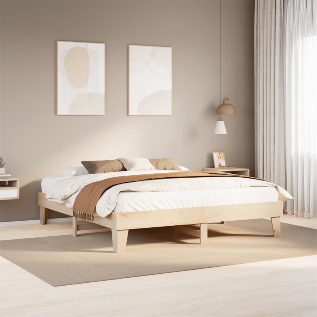 Sengeramme med madrass 200x200 cm heltre furu