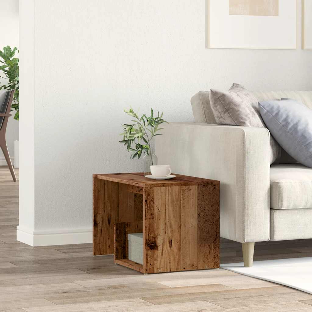 Sidebord gammelt tre 59x36x38 cm konstruert tre