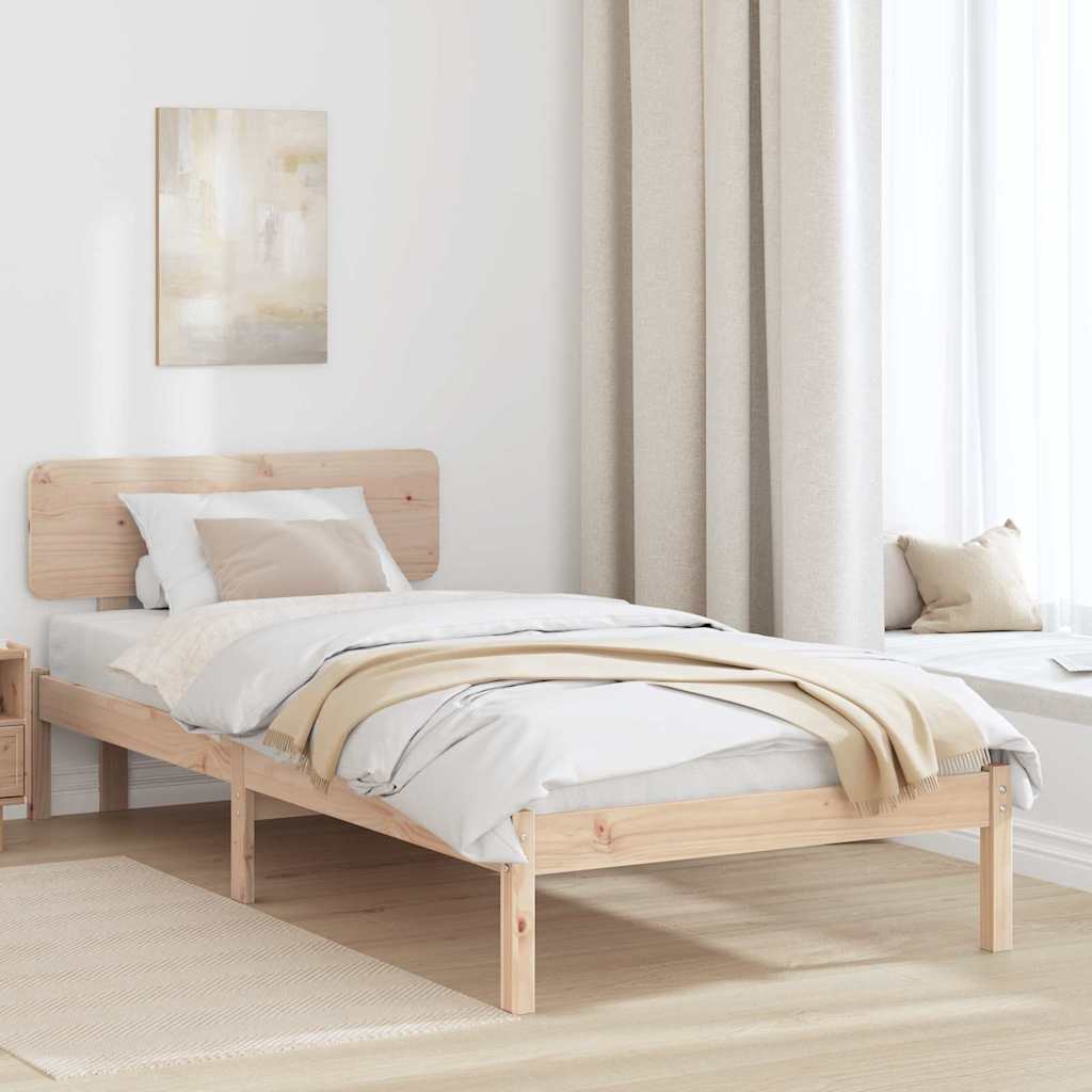 <strong> Sengestel med Hodegavl 80x200 cm</strong> i massivt furutre.